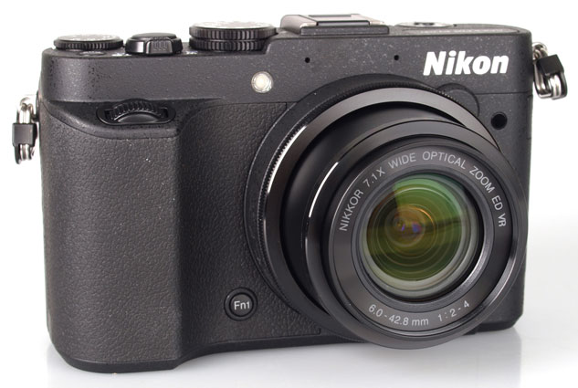 Nikon Coolpix P7700 Review: Take High Quality Images At Affordable Price